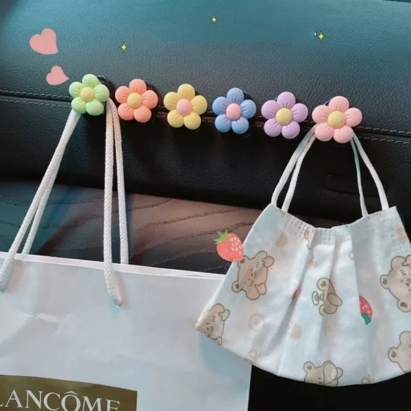 1Pcs Colorful Flower Mini Hook Hanger Car Interior Dashboard Phone Cable Holder Cartoon Kereta